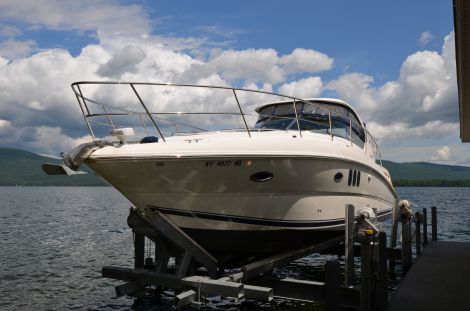 Used Power boats For Sale in New York by owner | 2008 Sea Ray 380 Sundancer 